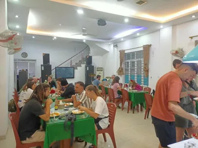catba sunrise hostel – Photos 10